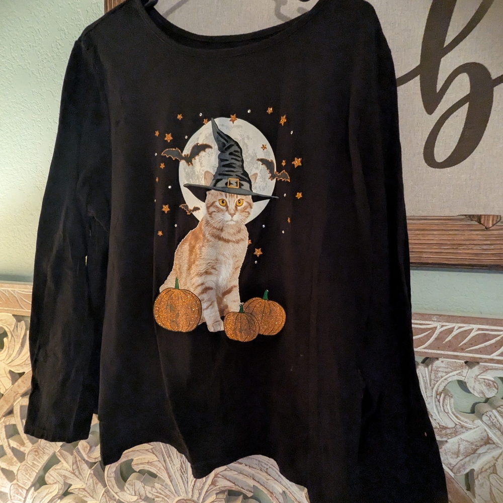 Black Cat Halloween Long Sleeve Tee